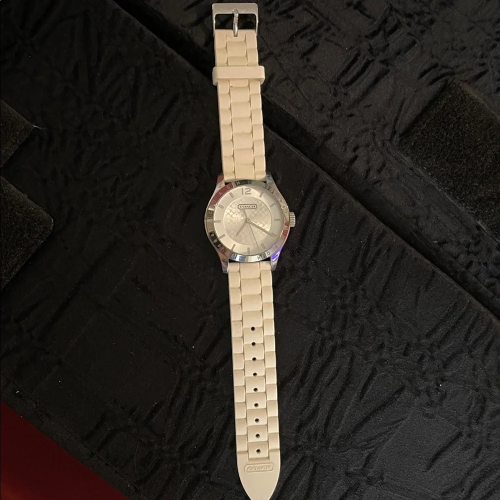 Coach women watch